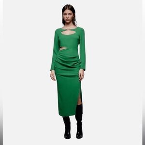 Zara bloggers fav cut out midi dress